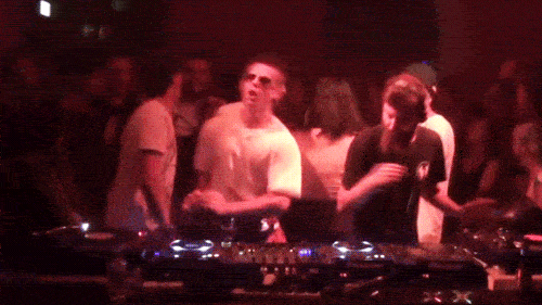 DJs.gif